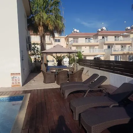 Nissi Luxury Villa *